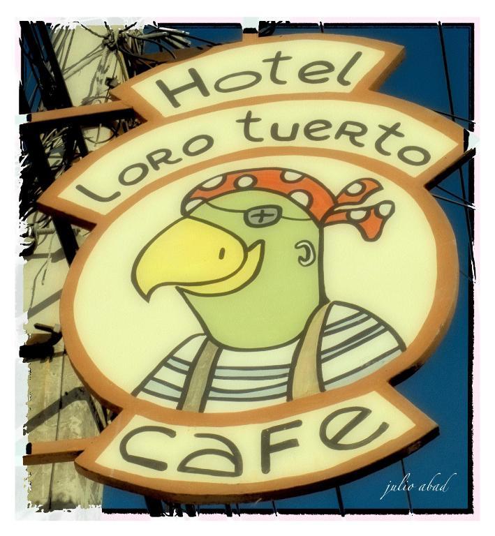 Hotel Loro Tuerto Barahona Ngoại thất bức ảnh