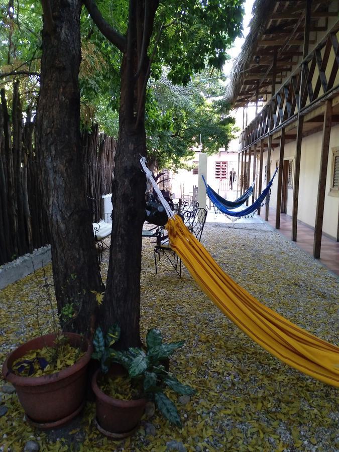 Hotel Loro Tuerto Barahona Ngoại thất bức ảnh